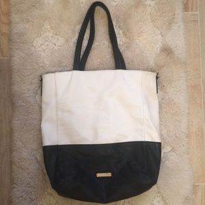 Steve Madden Black & White Cookie Bag